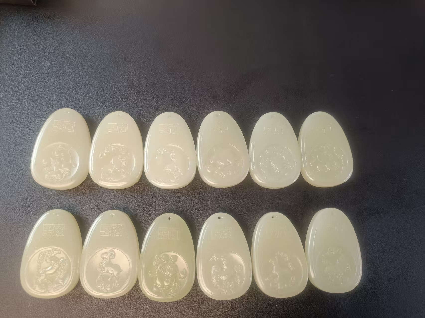 天然青海料双面椭圆晴水十二生肖守护A4