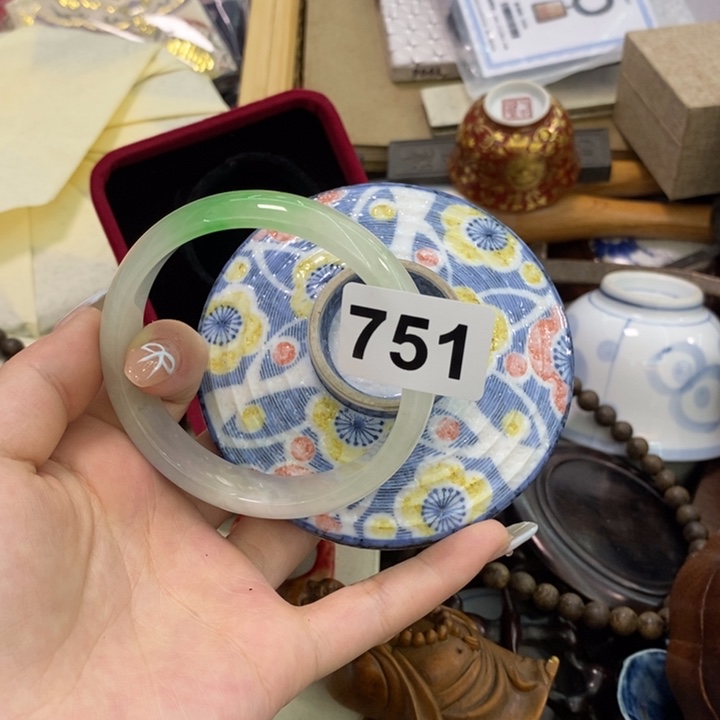 瓷片哦哦哦哦哦哦哦