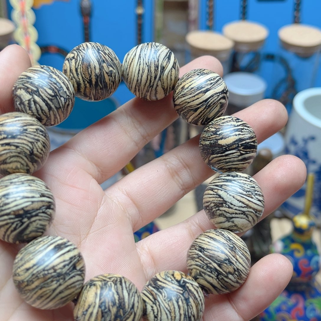 【闪购商品】滴血莲花菩提吊坠