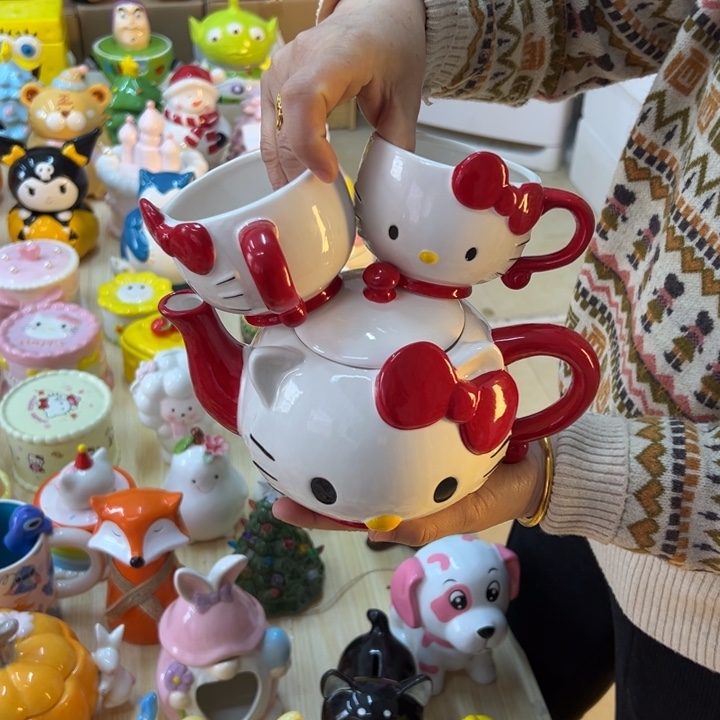 摆件陶瓷等行业的产品出口到世界