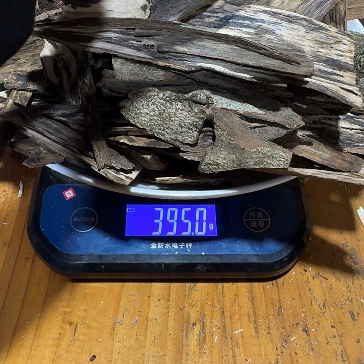 迪***y棋楠香粉乌身圆叶皮油395克