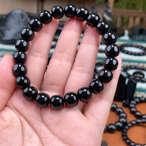 和田玉手链未镶嵌战*