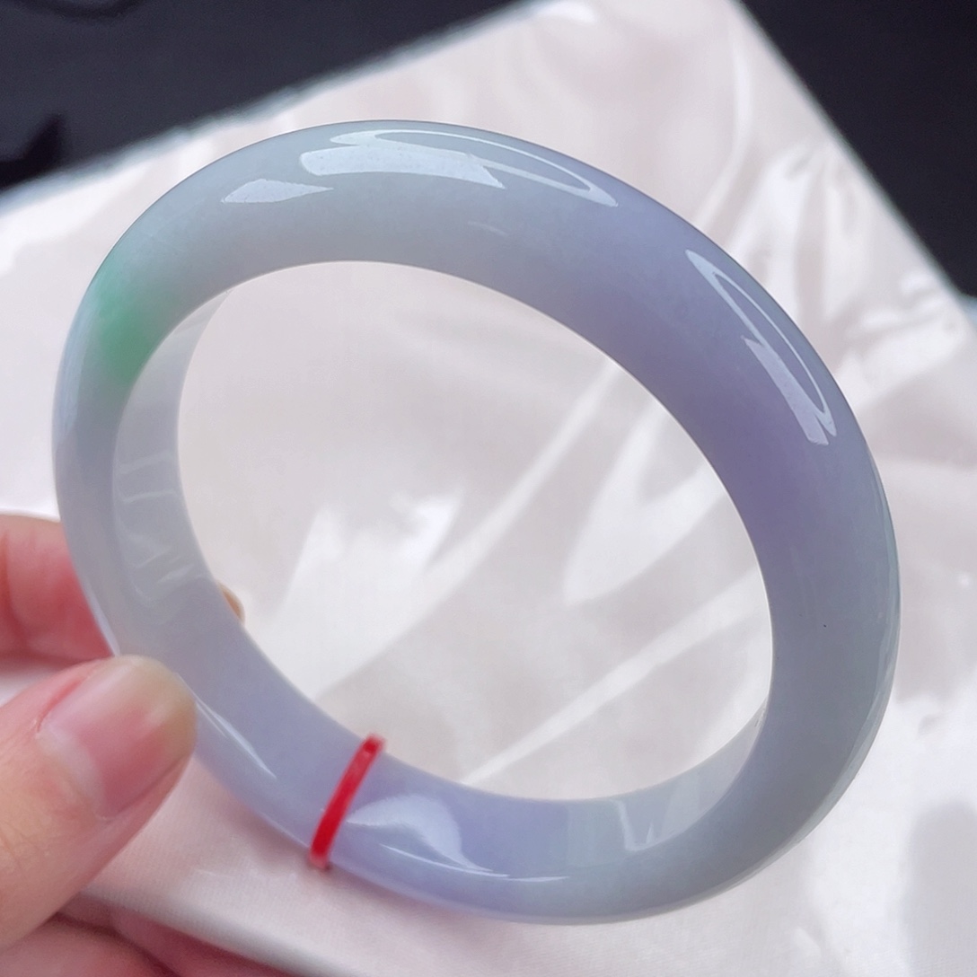 翡翠手镯未镶嵌57.9圈