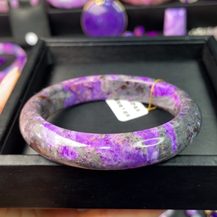 苏纪石（舒俱来）手镯未镶嵌泥地樱花