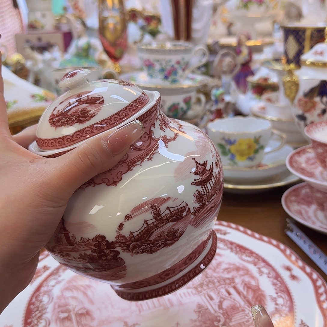 摆件欧洲瓷器收藏鉴赏