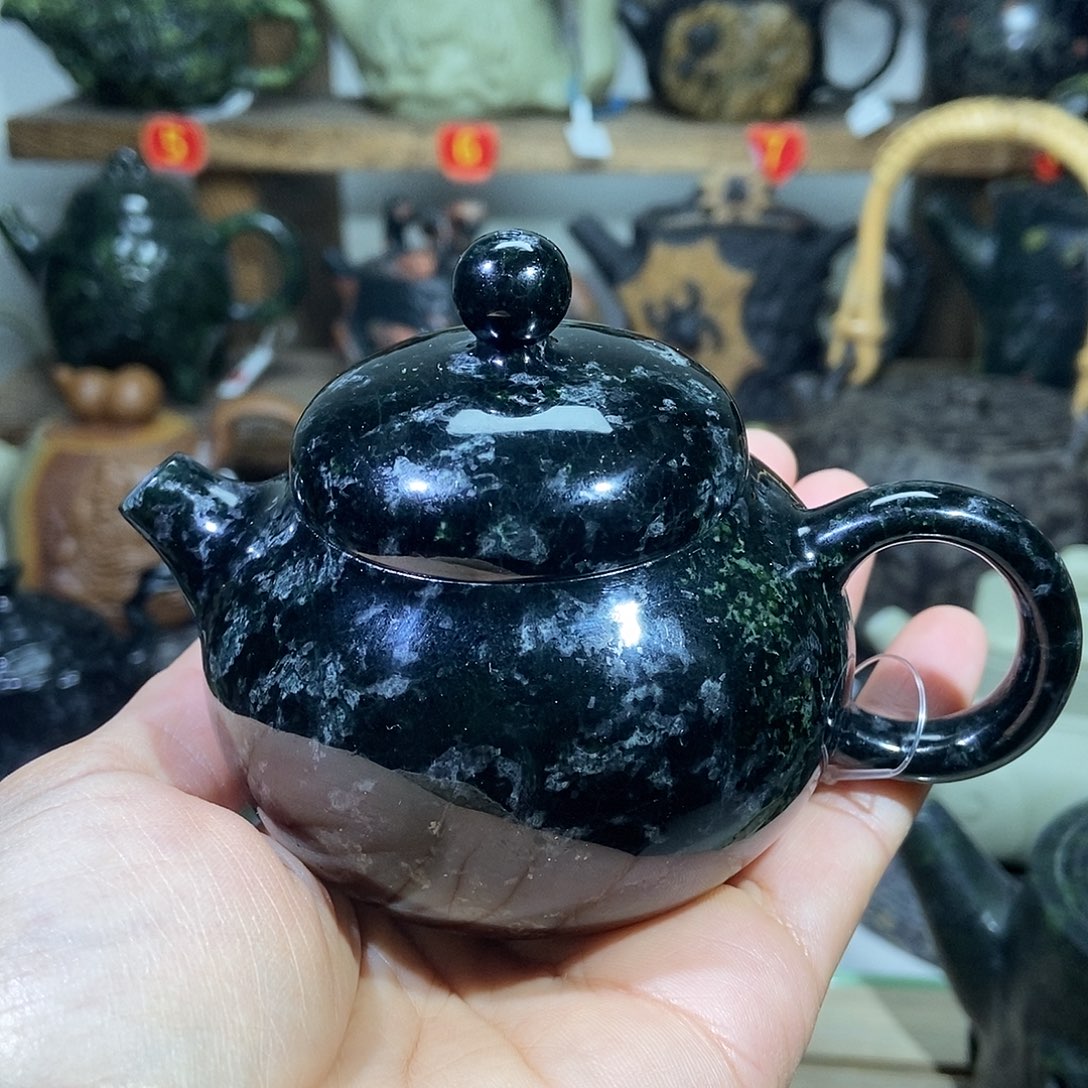 神***奶蛇纹石玉藏玉文旦壶