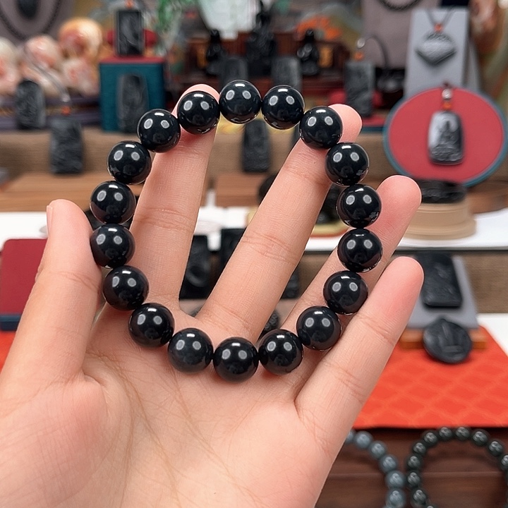 和田玉未镶嵌颈饰卡12圆珠手串90墨