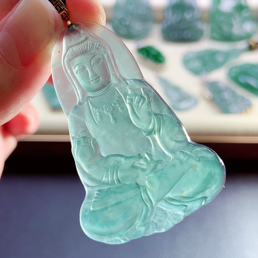 【闪购商品】翡翠未镶嵌颈饰天然