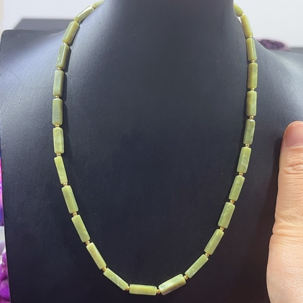 【闪购商品】琉璃成品舒具石老油料48丝绒玉华果冻透绿舒项链