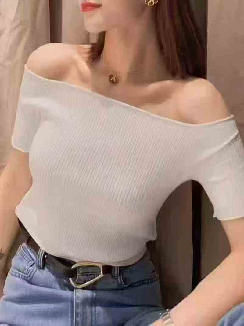 不支持退换/一字领拼接修身型短款小衫5399353