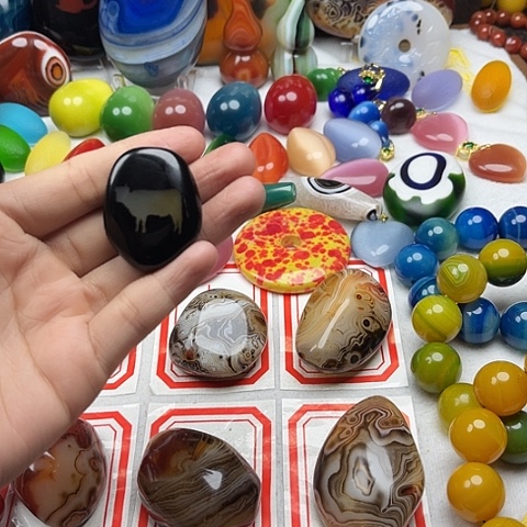 玛瑙/玉髓颈饰未镶嵌