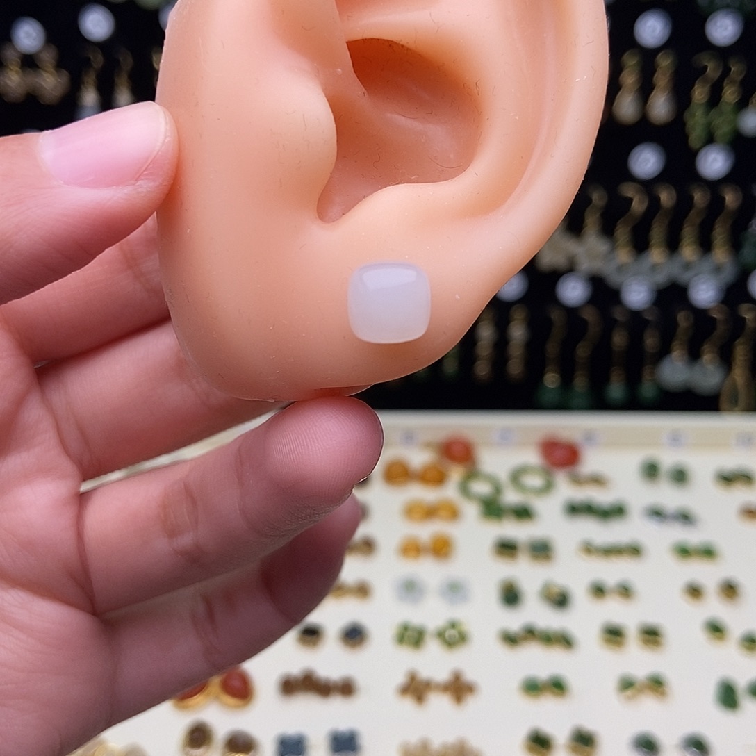 和田玉银S925镀金镶嵌耳饰