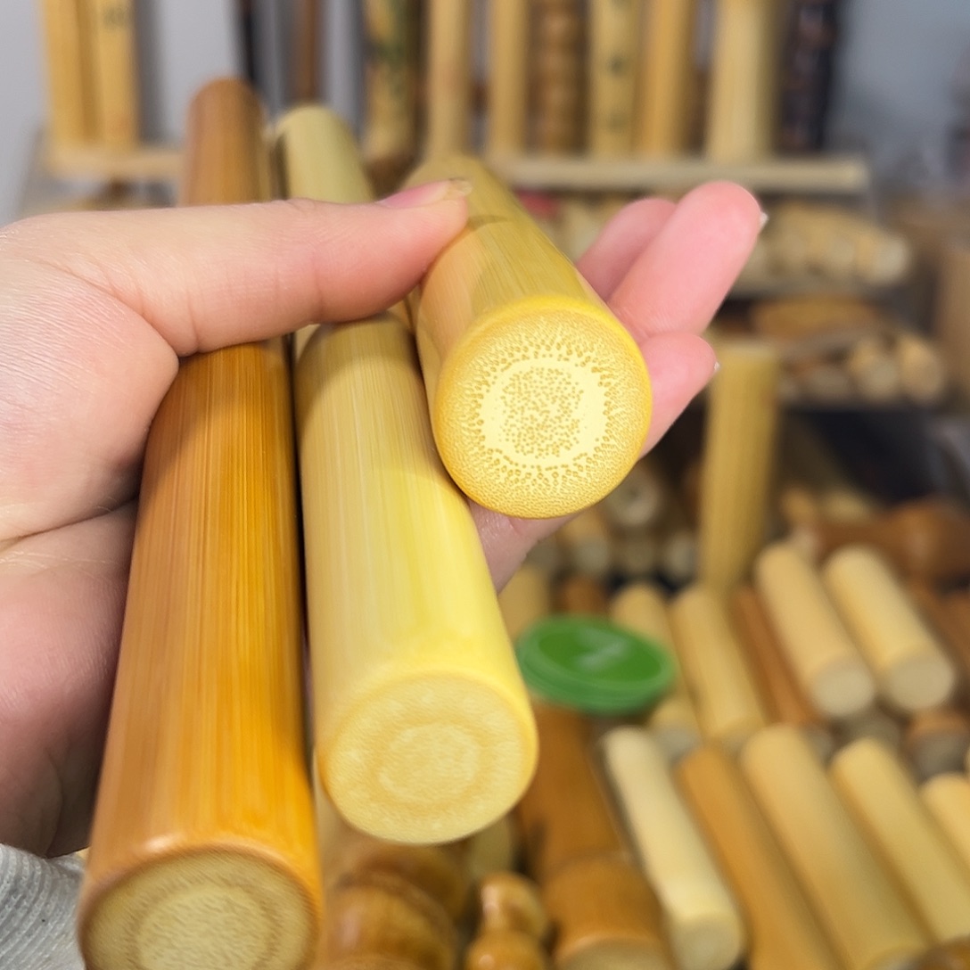 实心玉竹手把件文玩