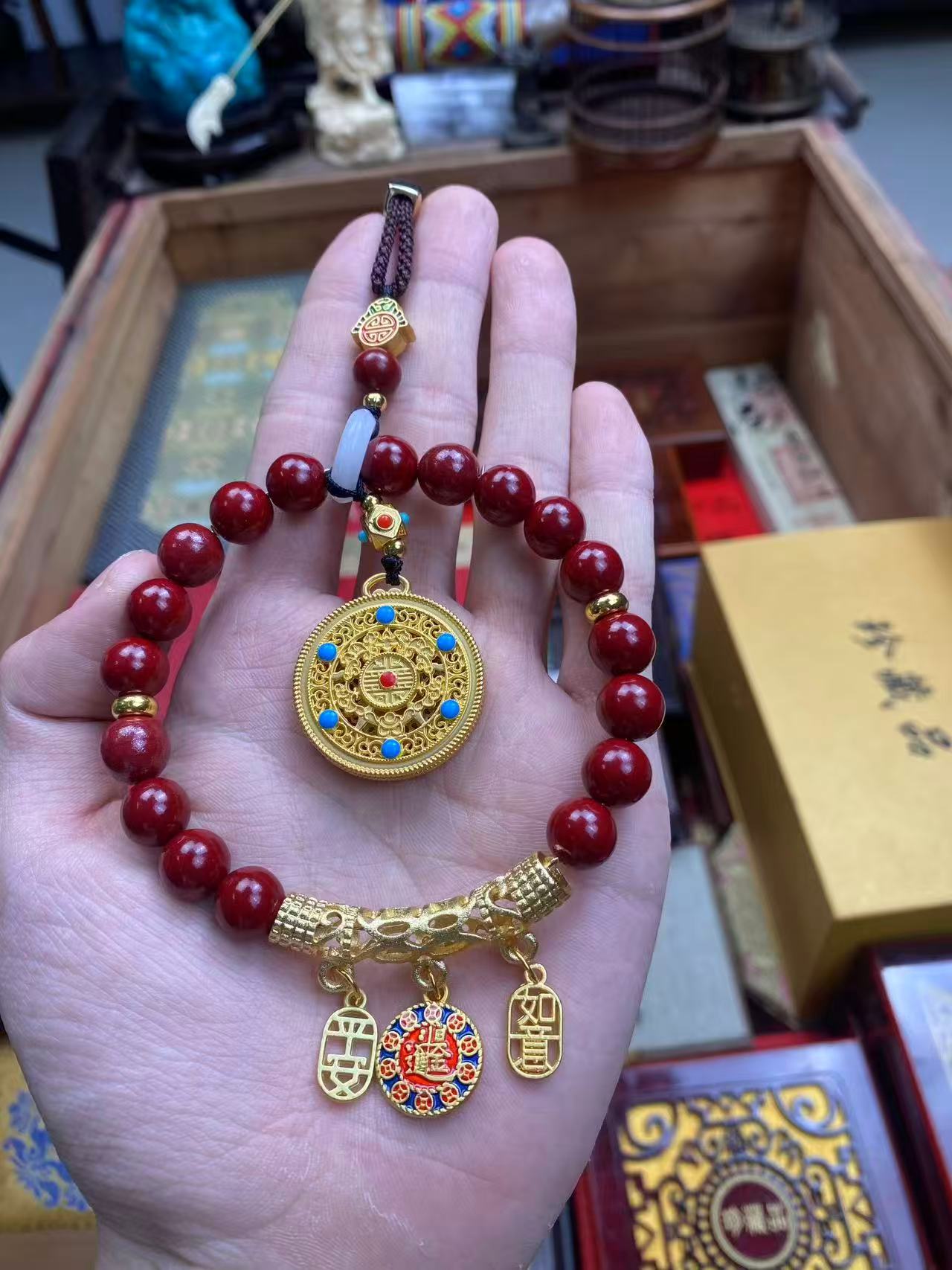 天然辰砂【闪购商品】天然原矿朱砂车挂