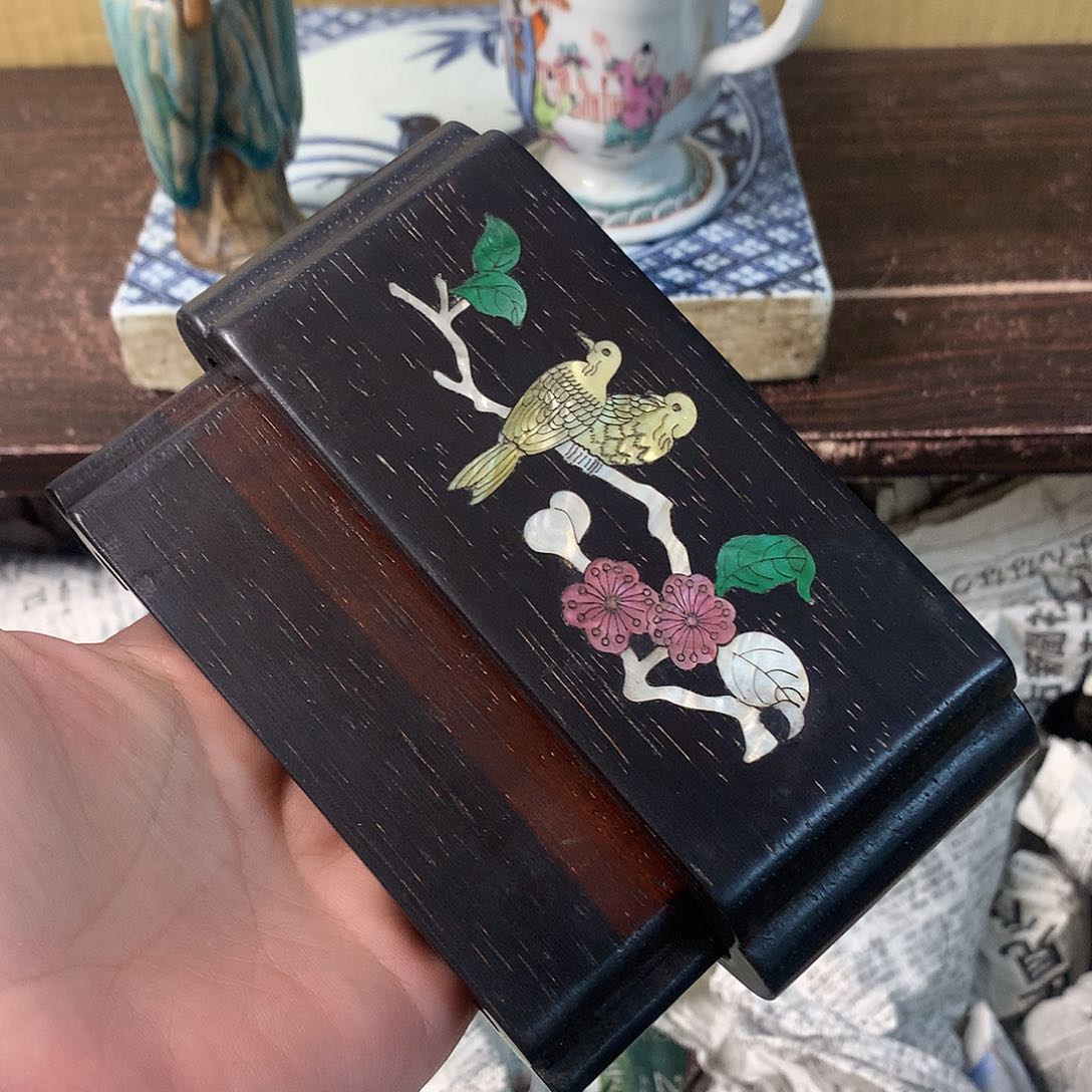 紫砂欢迎光临小店选购谢谢