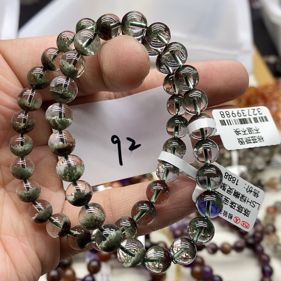 水晶手链未镶嵌多样性发货发一条