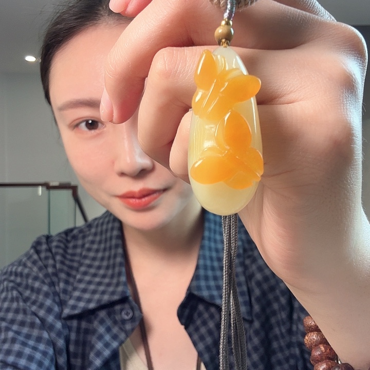 g***n未镶嵌蛇纹石玉颈饰