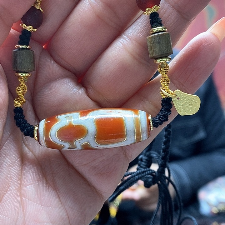 玛瑙/玉髓颈饰合金