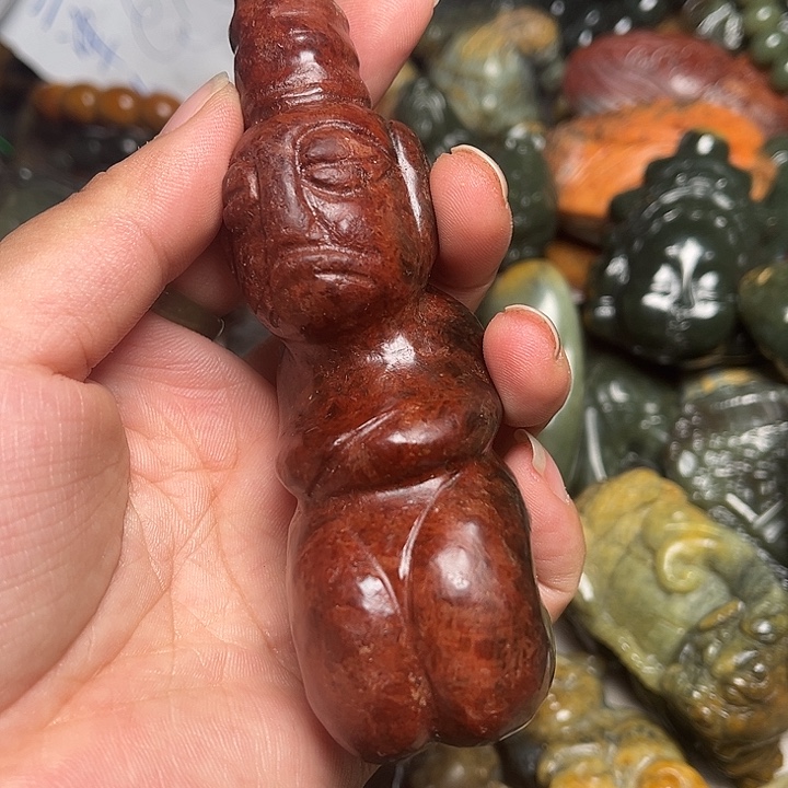 未镶嵌岫岩河磨玉（透闪石质玉）挂件