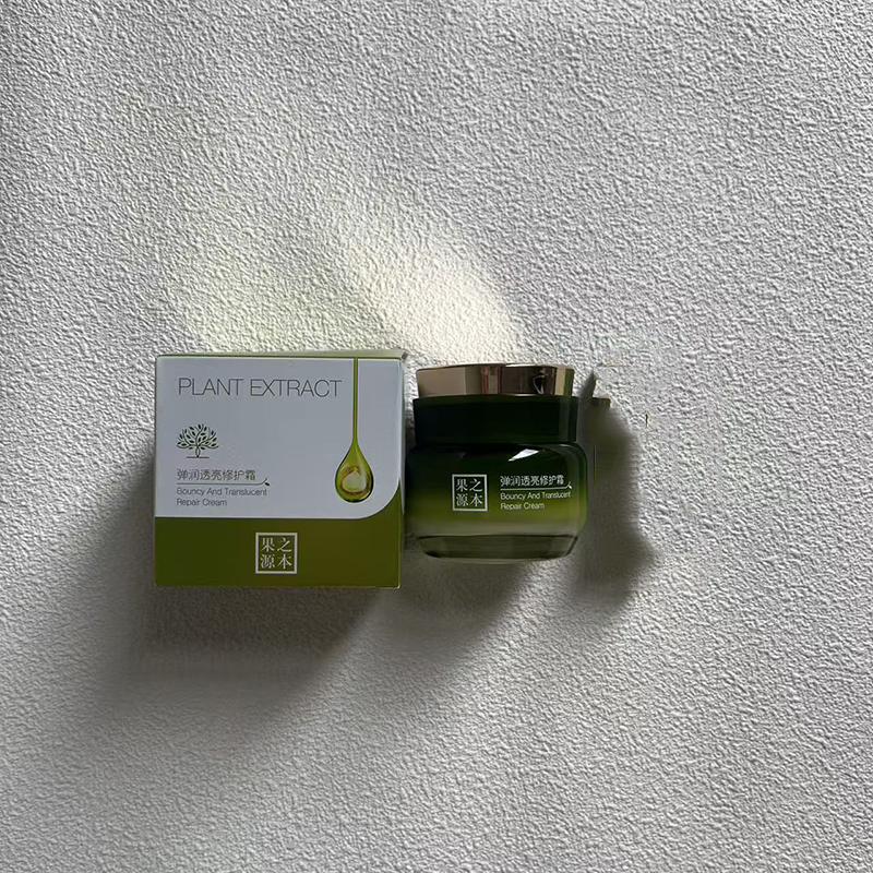 #042弹润透露面霜