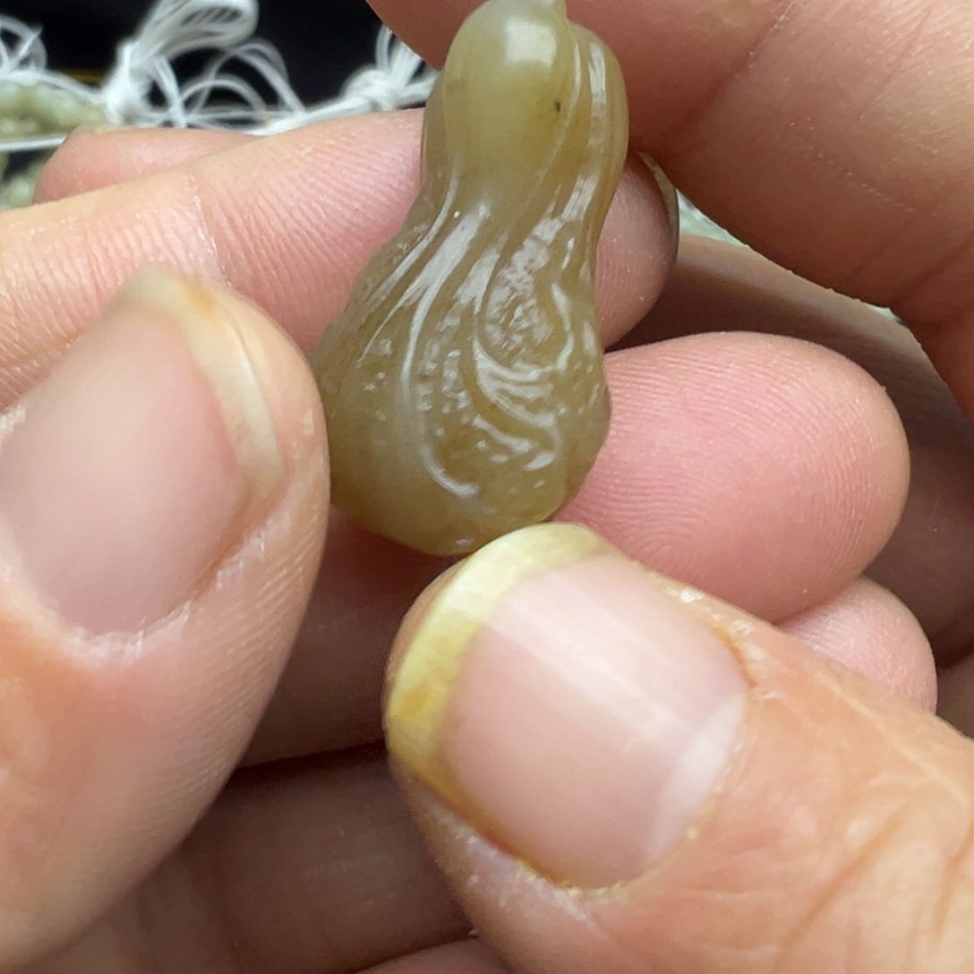 和田玉（糖玉）未镶嵌吊坠(不含链)