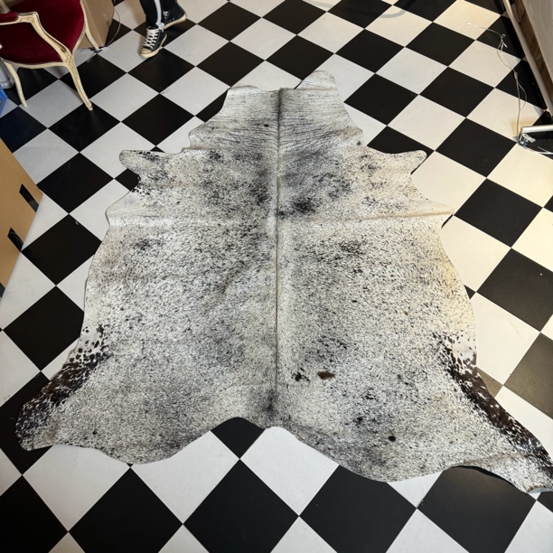 【本尼家】F118 225x210cm专拍牛皮地毯家用轻奢手工