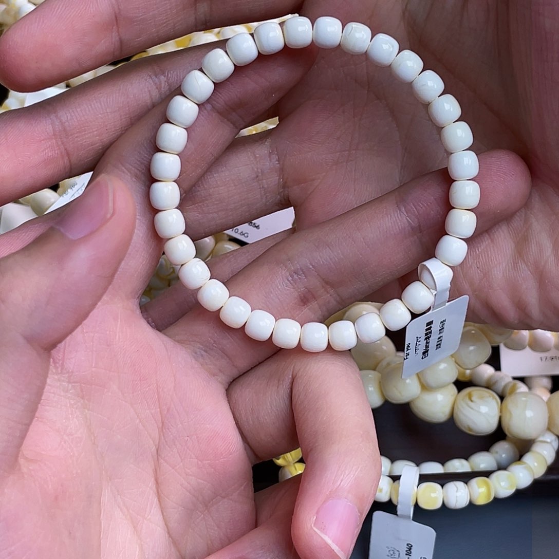 未镶嵌琥珀裸石SA-38-6m