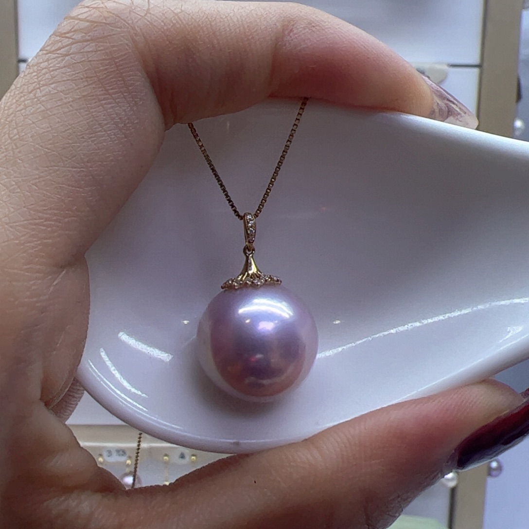 淡水珍珠吊坠(赠链)18K金镶嵌