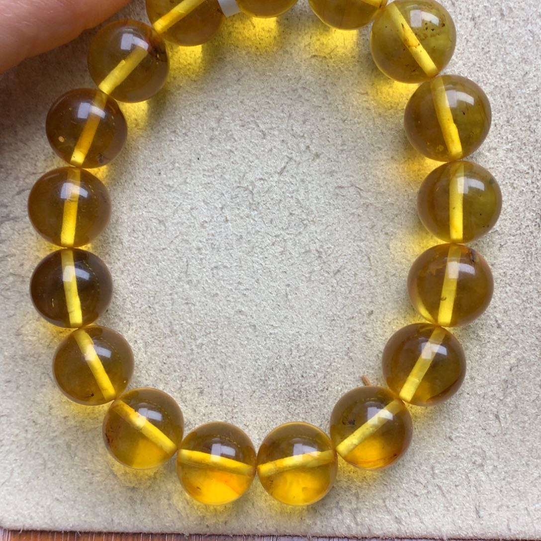 蜜蜡珠宝奇石未镶嵌