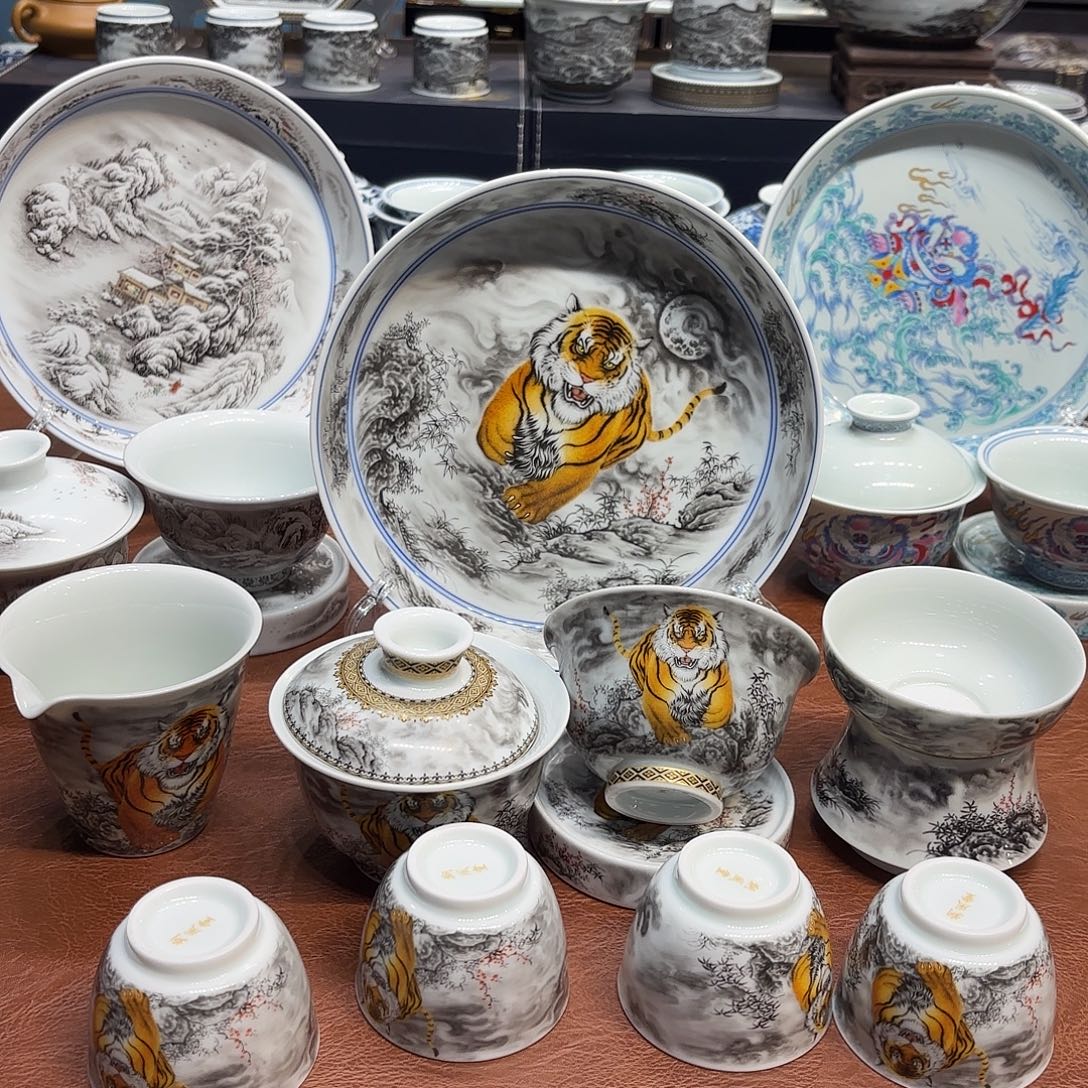 会***长杯子陶景德镇陶瓷艺术展