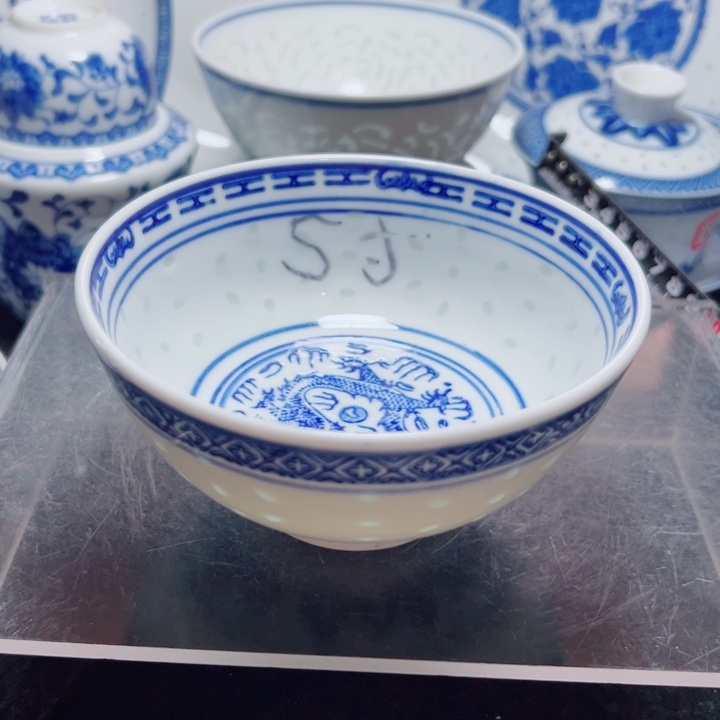 碗青花玲珑5寸饭碗