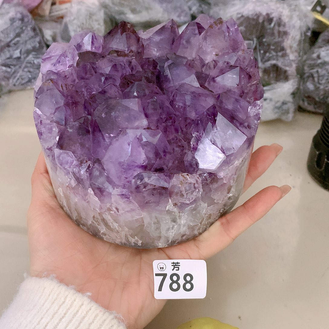 紫晶大型摆件（非配饰）未镶嵌