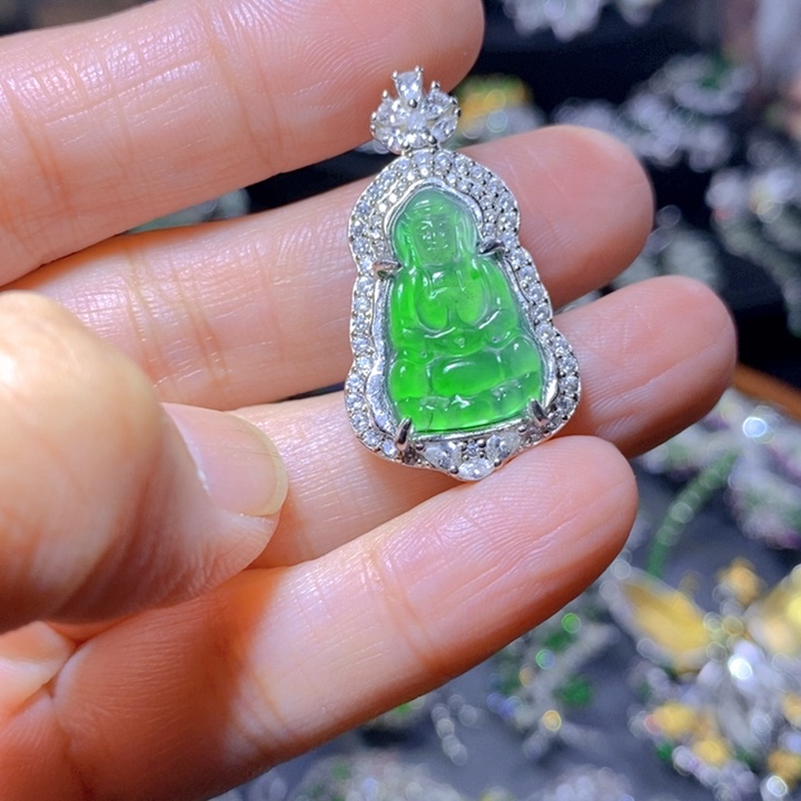 翡翠戒指银S925镶嵌天然翡翠