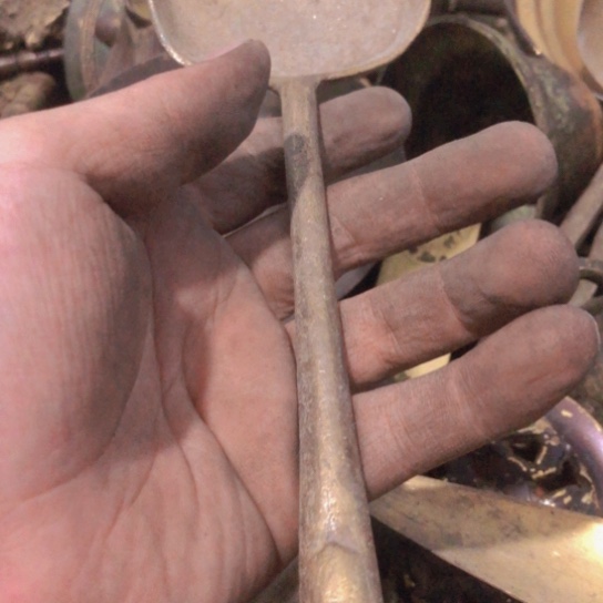 黄***帅闪电购铜摆件工艺品