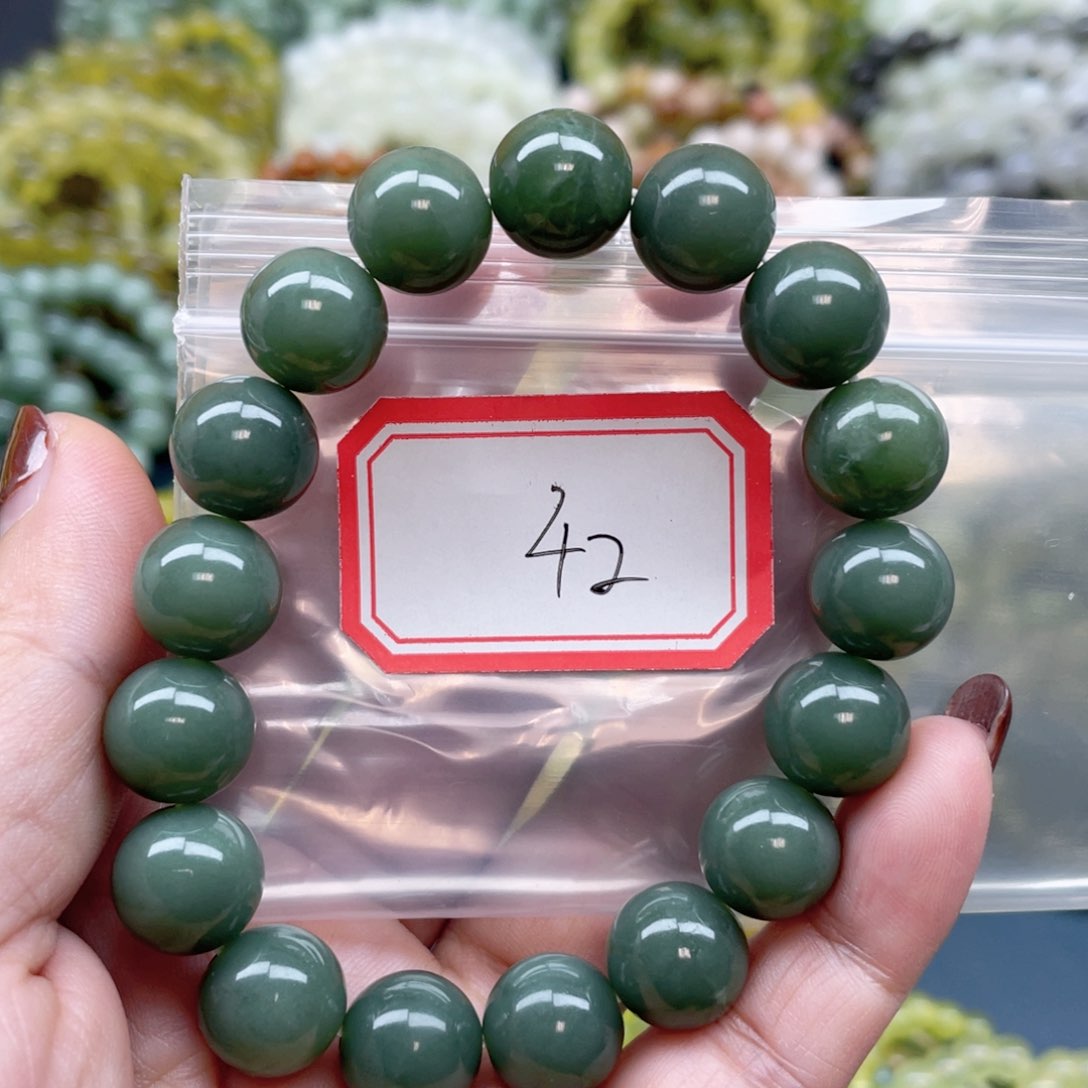 未镶嵌蛇纹石玉手串