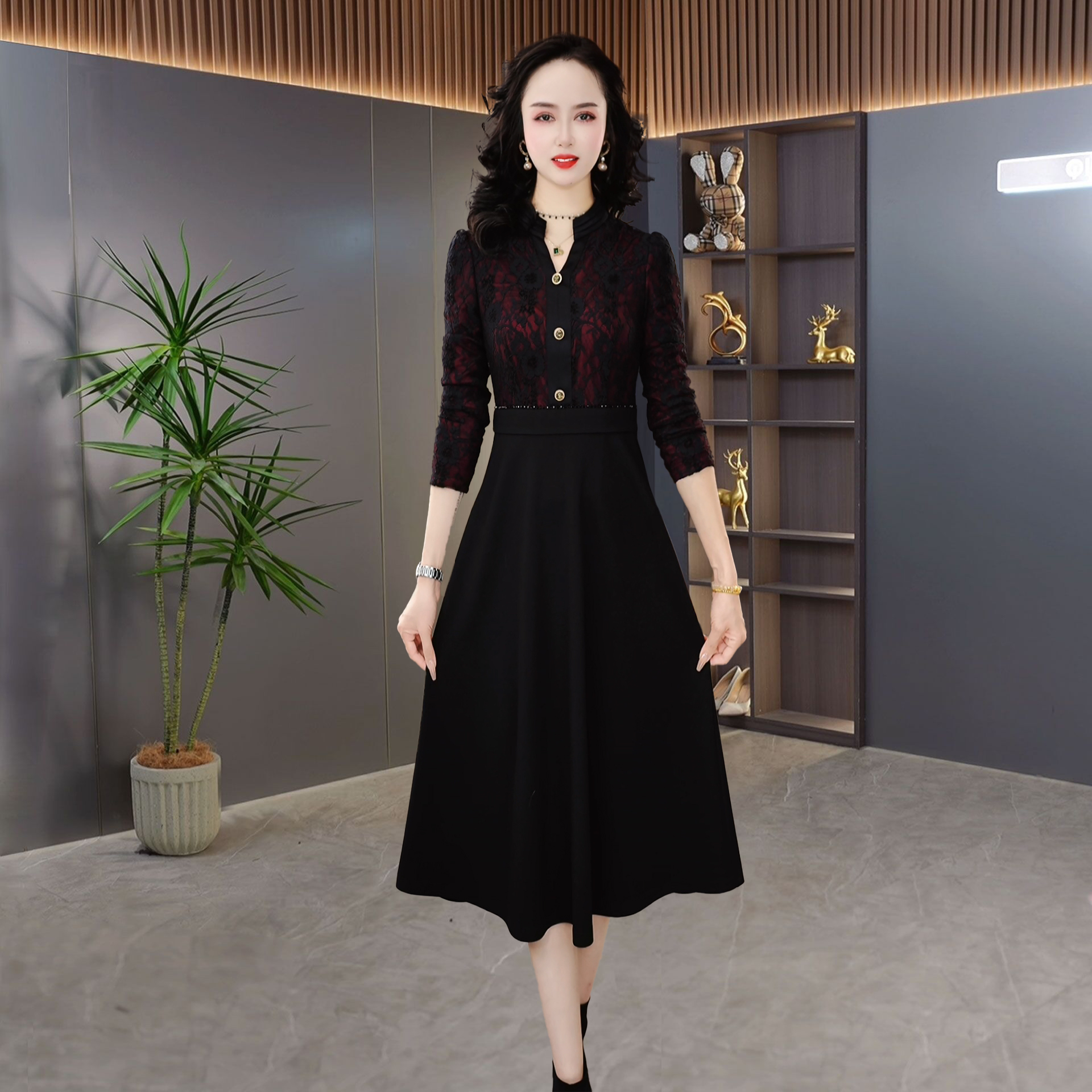 【QM直播专享】2025春季新款时尚气质女人法式收腰显瘦连衣裙M-4XL