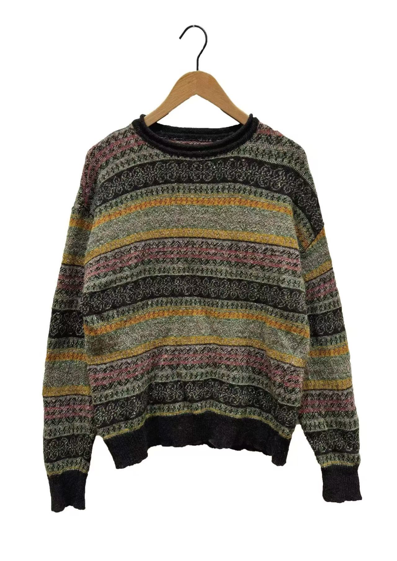 山山家-左岸迷香【毛衣】Z25FW7103条纹休闲时尚复古套头圆领宽松