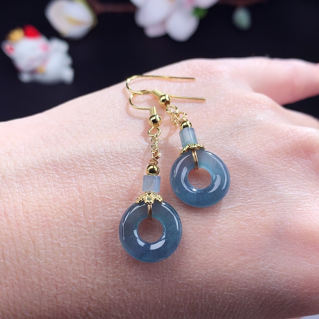 翡翠手镯（圆镯）未镶嵌