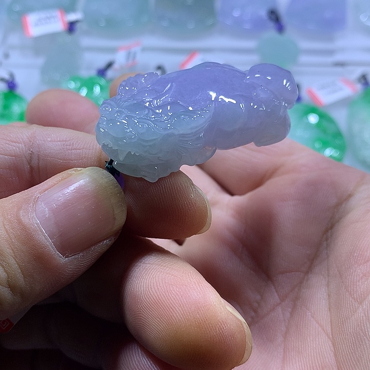 翡翠未镶嵌颈饰天然翡翠A货吊坠