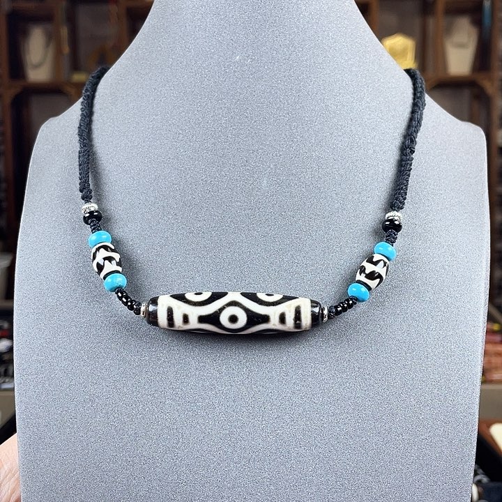 玛瑙/玉髓颈饰合金