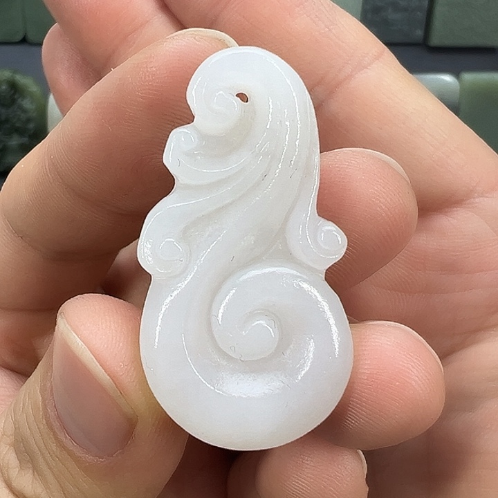 和田玉吊坠未镶嵌