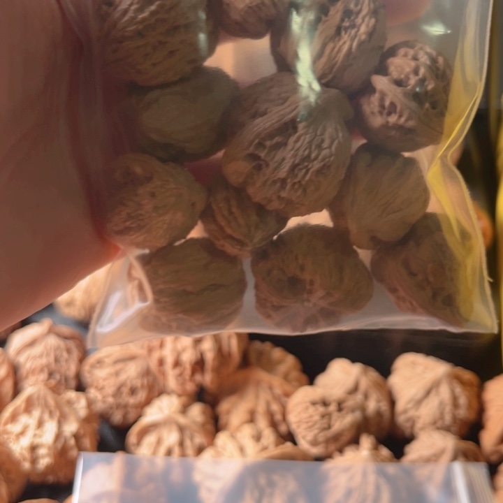 用***4文玩核桃吊坠文玩