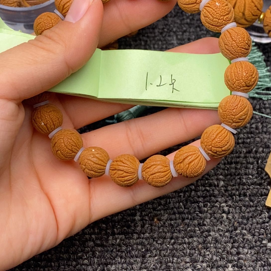 秦岭山脉龙纹桃核 20