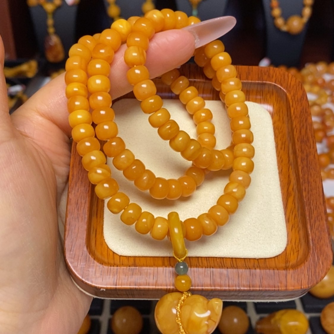 【闪购商品】蜜蜡手链未镶嵌手串