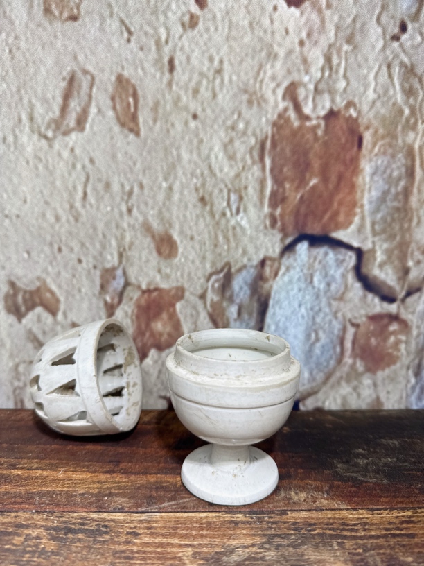 定窑 香薰炉 器型优雅