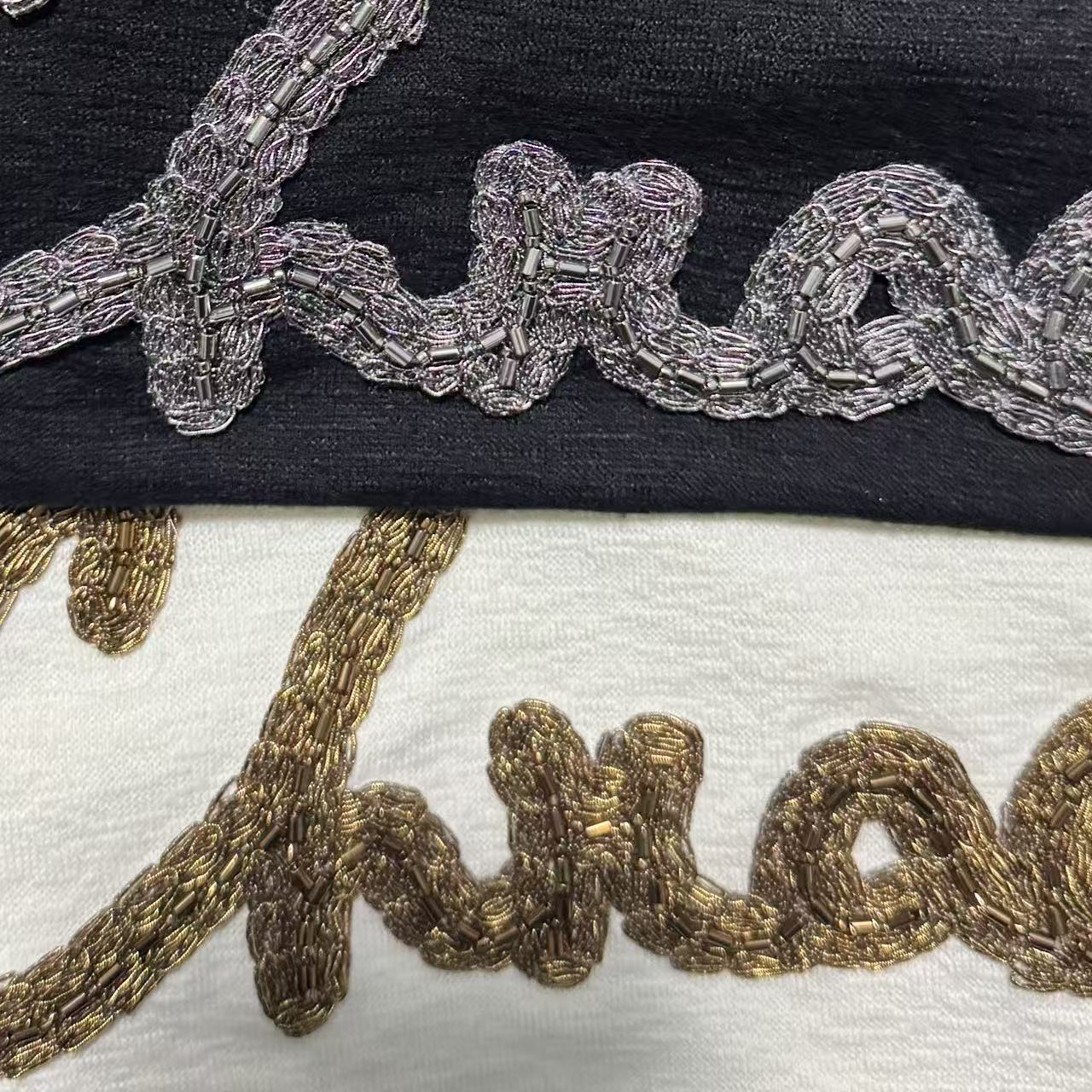 ｛귤 언니｝re珠珠字母肌理感微弹T恤