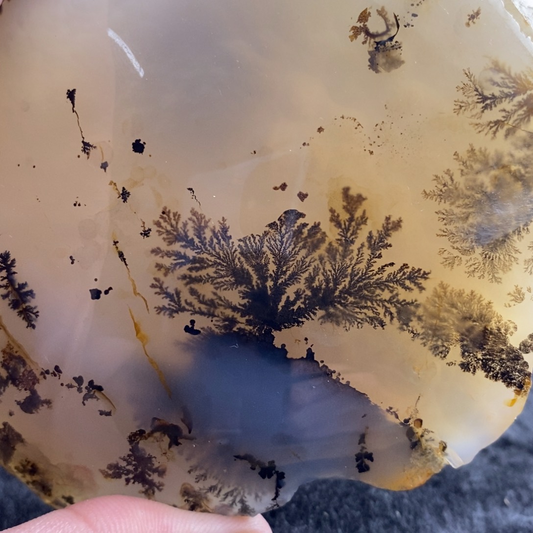 玛瑙/玉髓吊坠未镶嵌