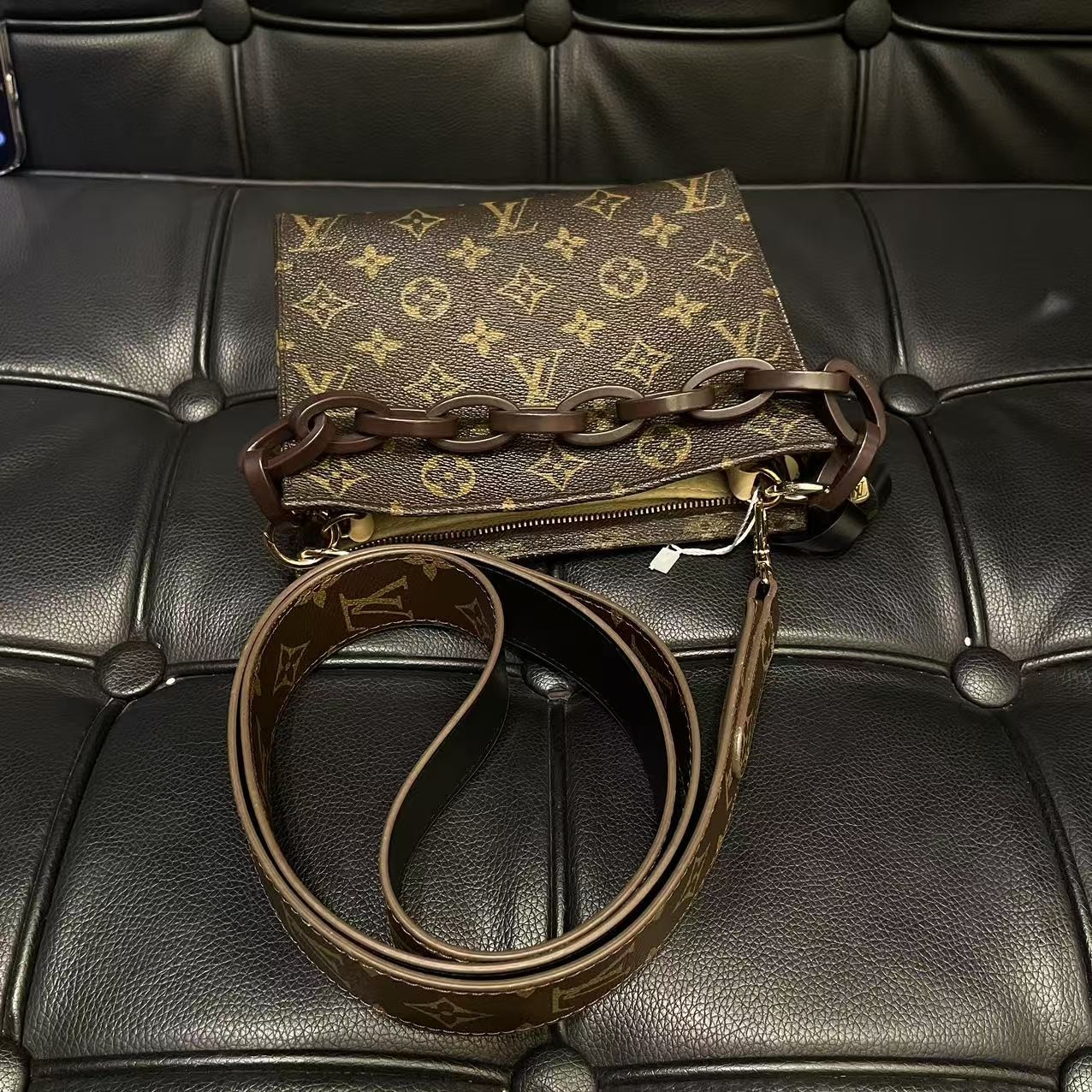95新 LouisVuitton/路易威登 二弟/95新/1747/单肩包