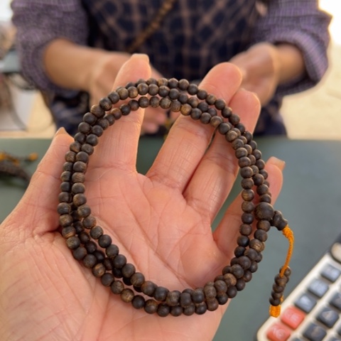 沉香手串红土乌身沉水卡0.4多样性发1串