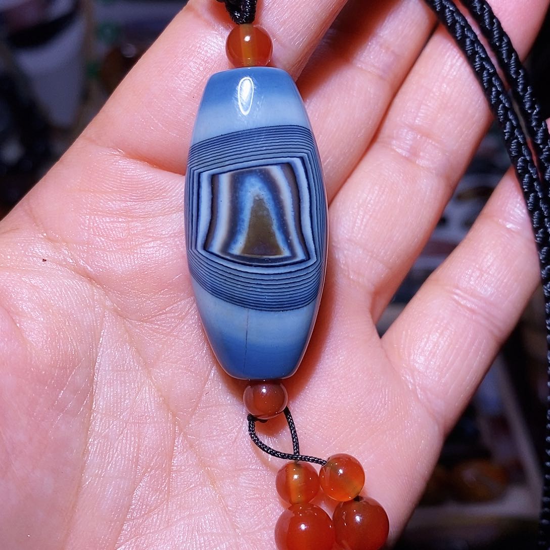 吊坠玛瑙未镶嵌…..